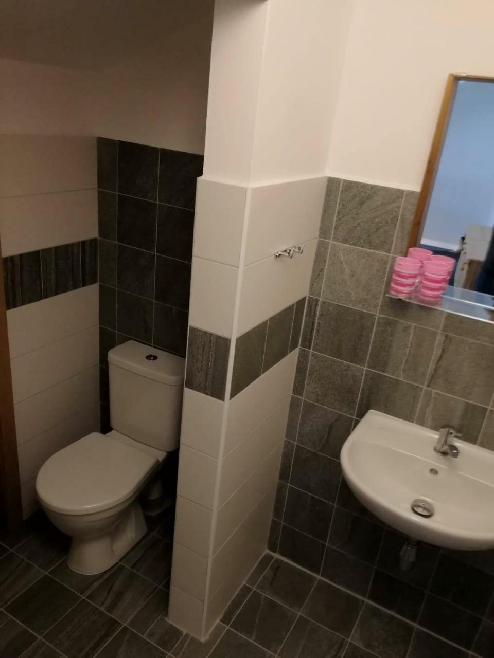 Apartman U Hippolyta 因德日赫城堡 外观 照片